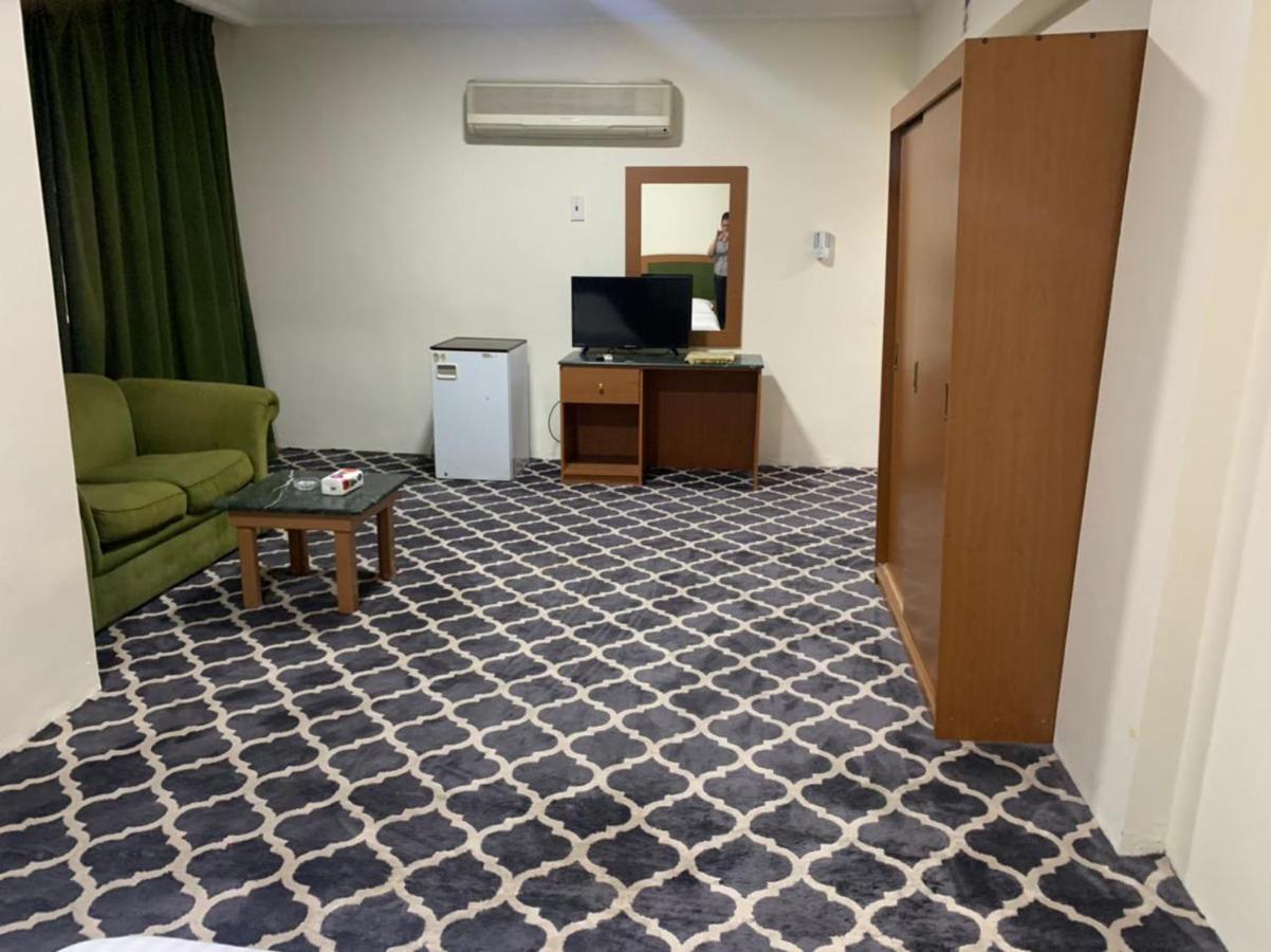 Al Aziziyah Hotel And Suites Khamis Mushait Exterior foto